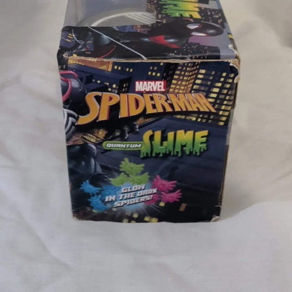 Marvel Spider-Man Quantum Slime Set Glow in the Dark Multicolor Ages 5+
